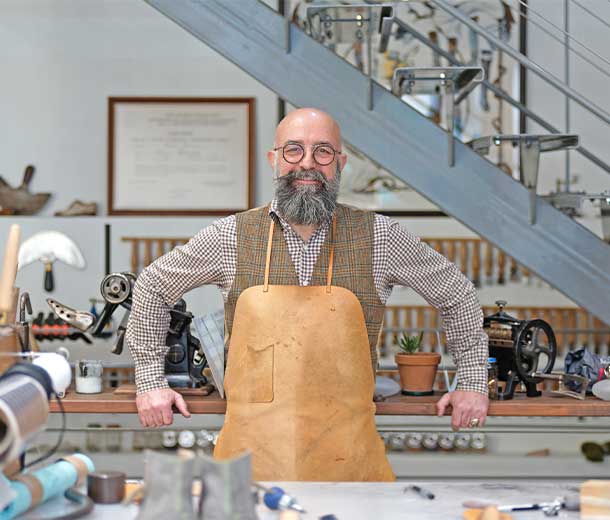 Fondation Rémy Cointreau bespoke shoemaker philippe atienza shoe craftsman